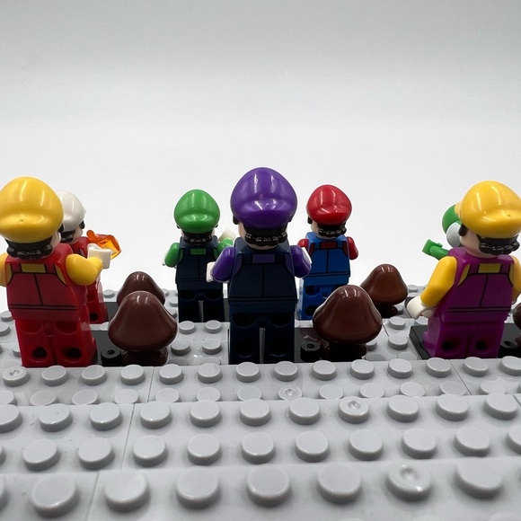 7 Super Mario Bros Custom Minifigures, Mini Figures, - Picture 2 of 10